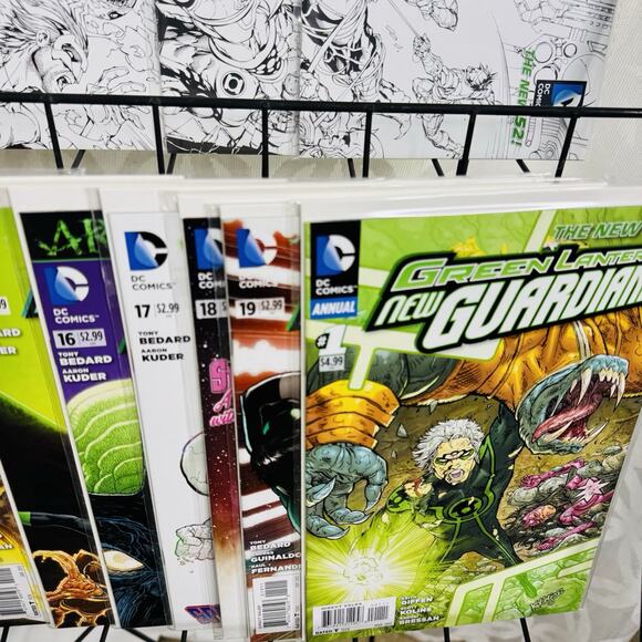 Green Lantern New Guardians 1 3-19 Annual 1 Lot 5-9 Black White Variants - Picture 5 of 7